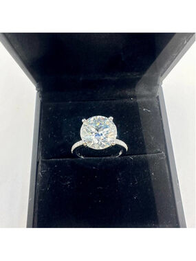 Moissanite Diamond Ring 5 Ct Engagement Wedding Round Cut Solitaire GRA Size 5